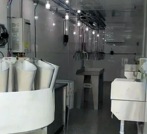 poultry processing container